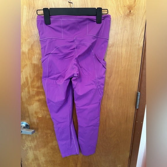Lululemon Fast and Free High Rise Crop 23” Size 6 - Picture 3 of 5